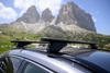 Strešný nosič LAND ROVER Discovery, 5-dv SUV, 2017-, zapustené lyžiny, Menabo Leopard black